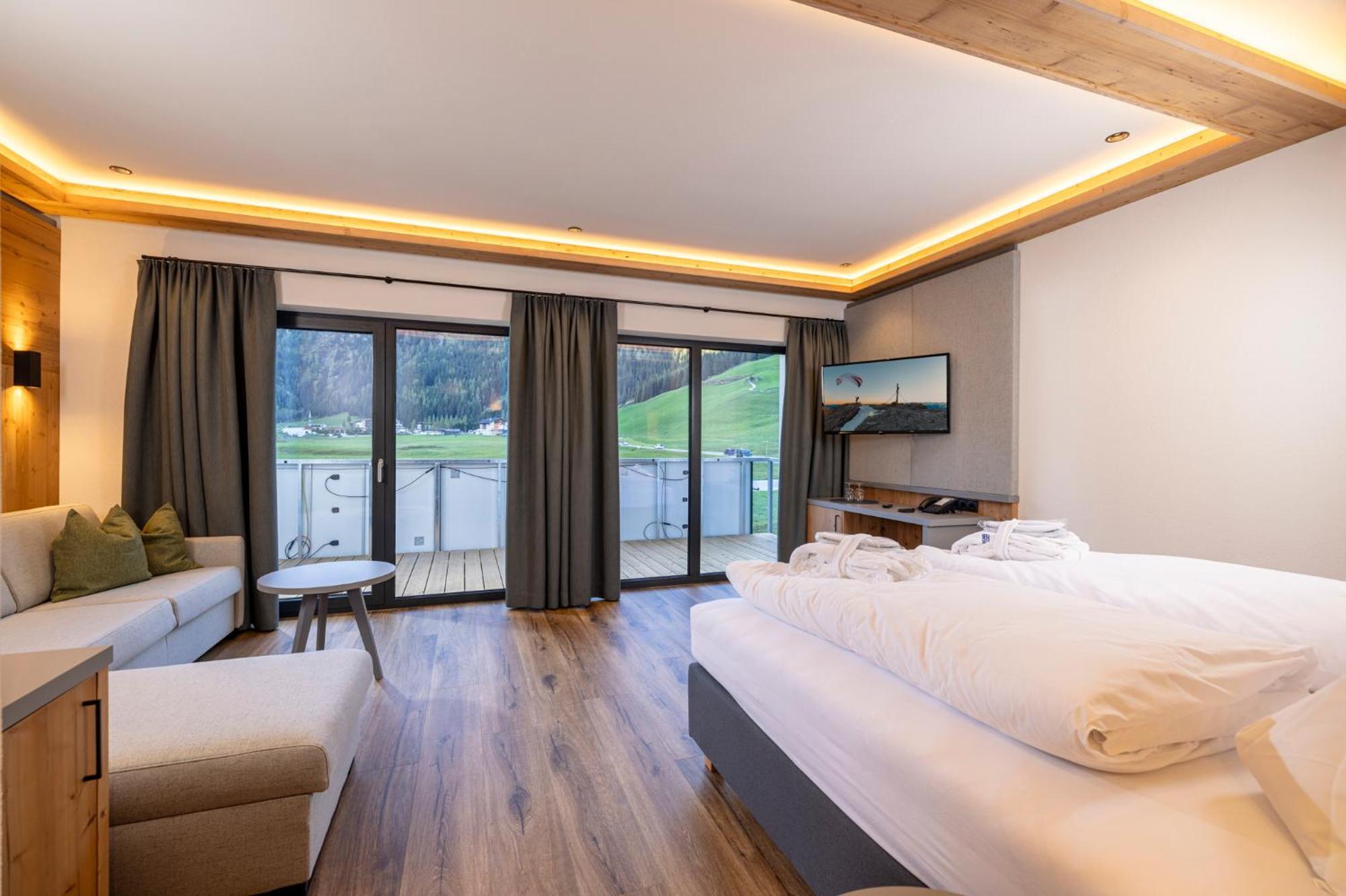 Thermal-Badhotel Kirchler Тукс Экстерьер фото