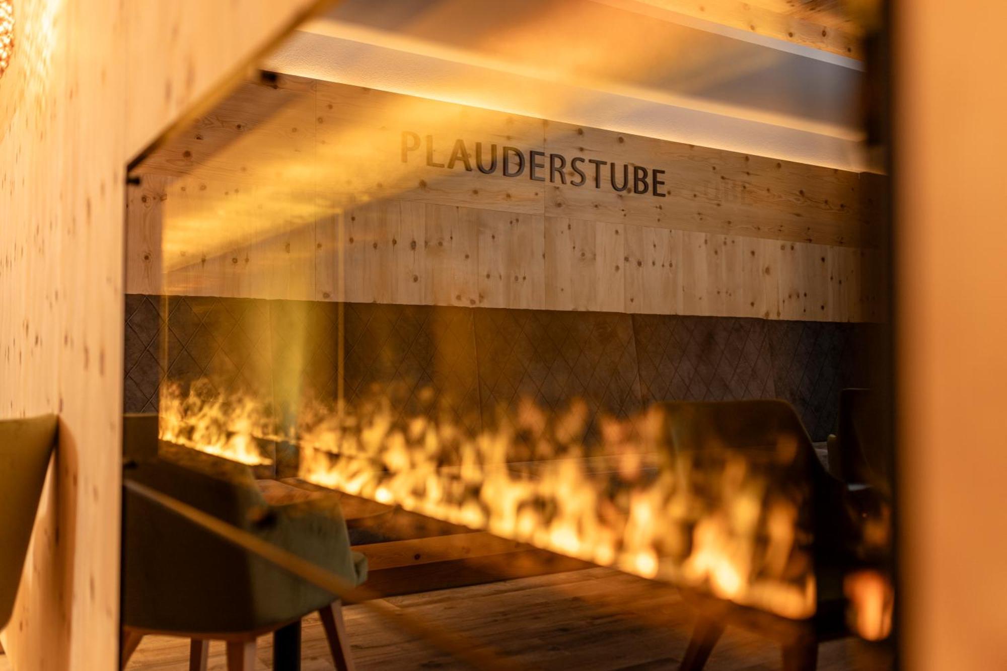Thermal-Badhotel Kirchler Тукс Экстерьер фото