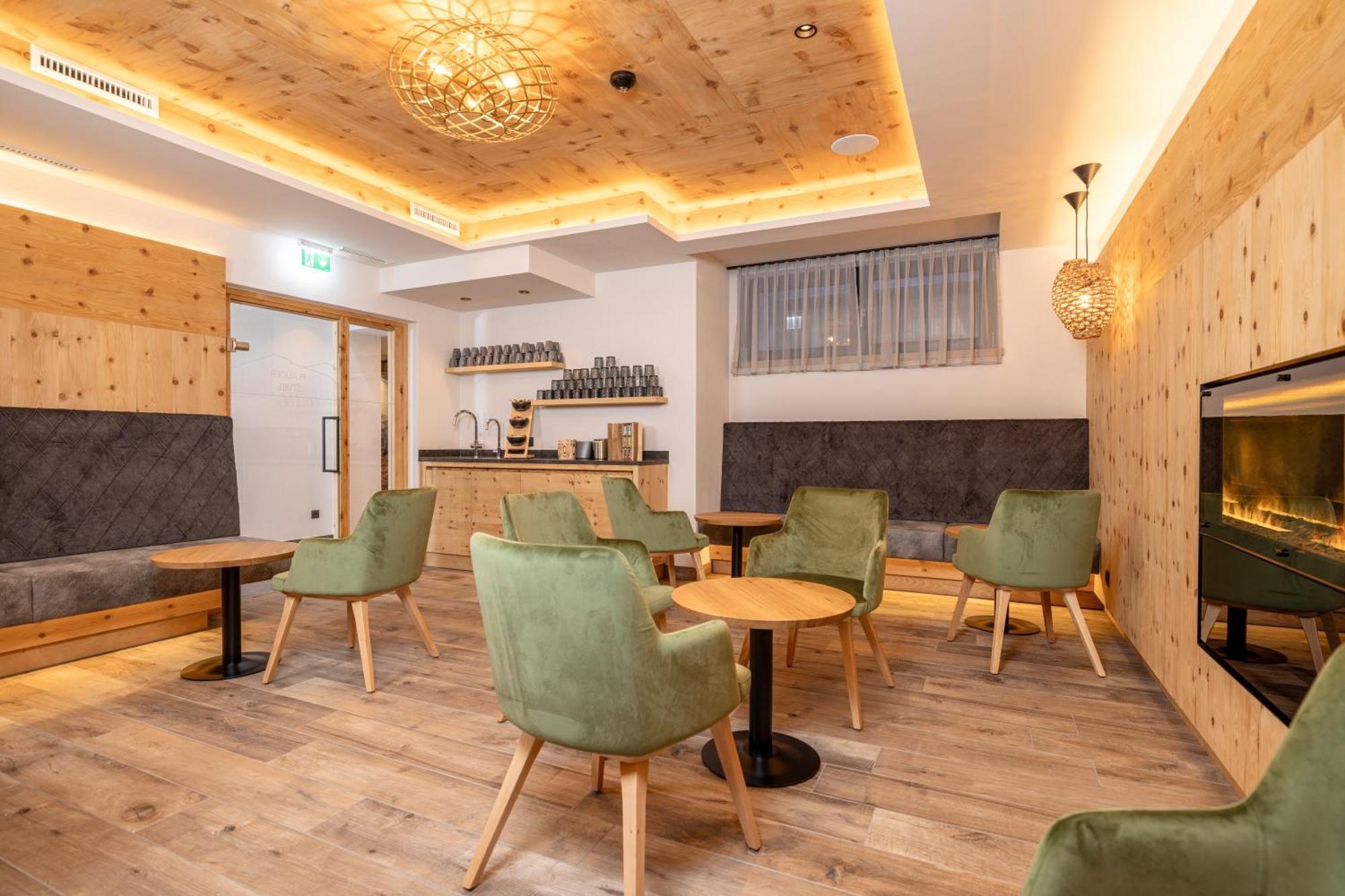 Thermal-Badhotel Kirchler Тукс Экстерьер фото