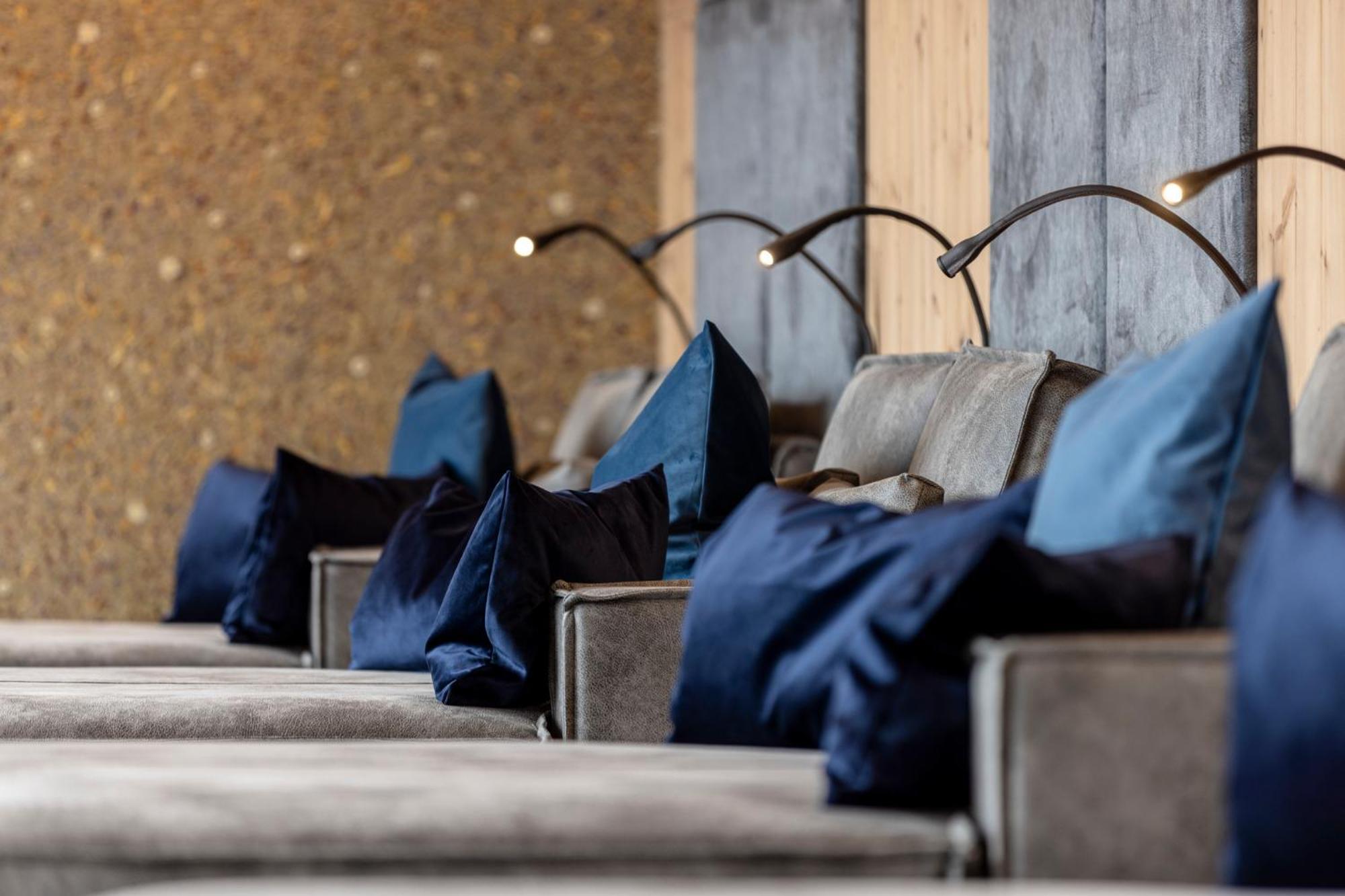 Thermal-Badhotel Kirchler Тукс Экстерьер фото