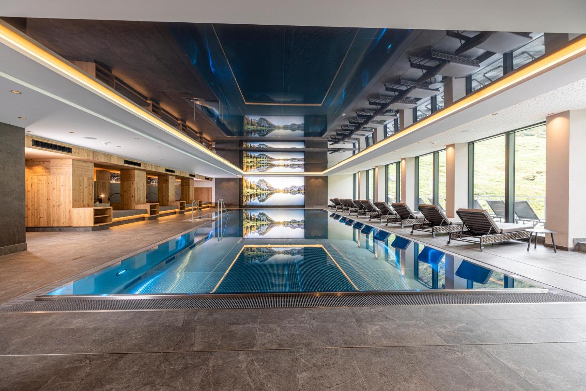 Thermal-Badhotel Kirchler Тукс Экстерьер фото