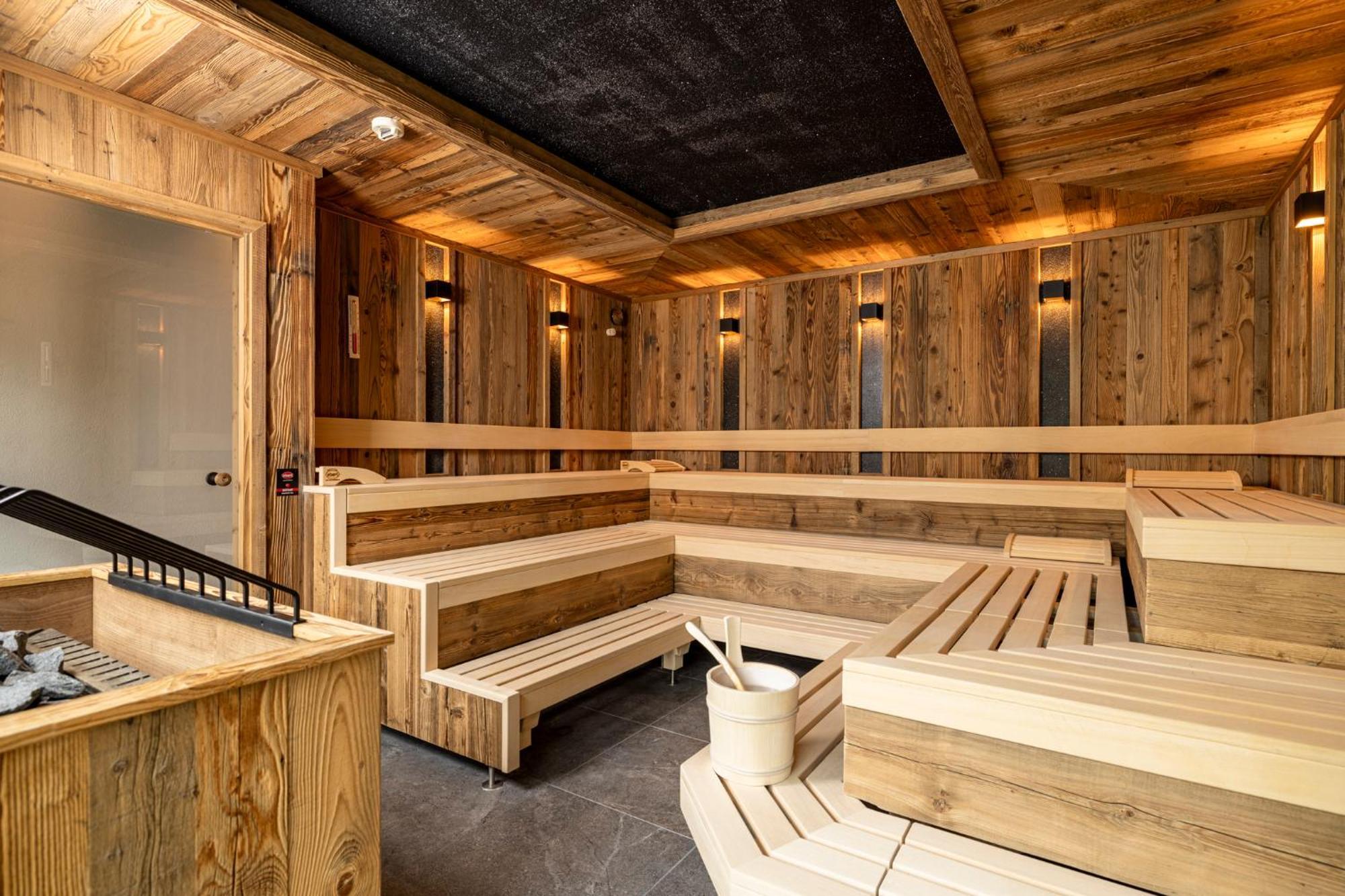 Thermal-Badhotel Kirchler Тукс Экстерьер фото
