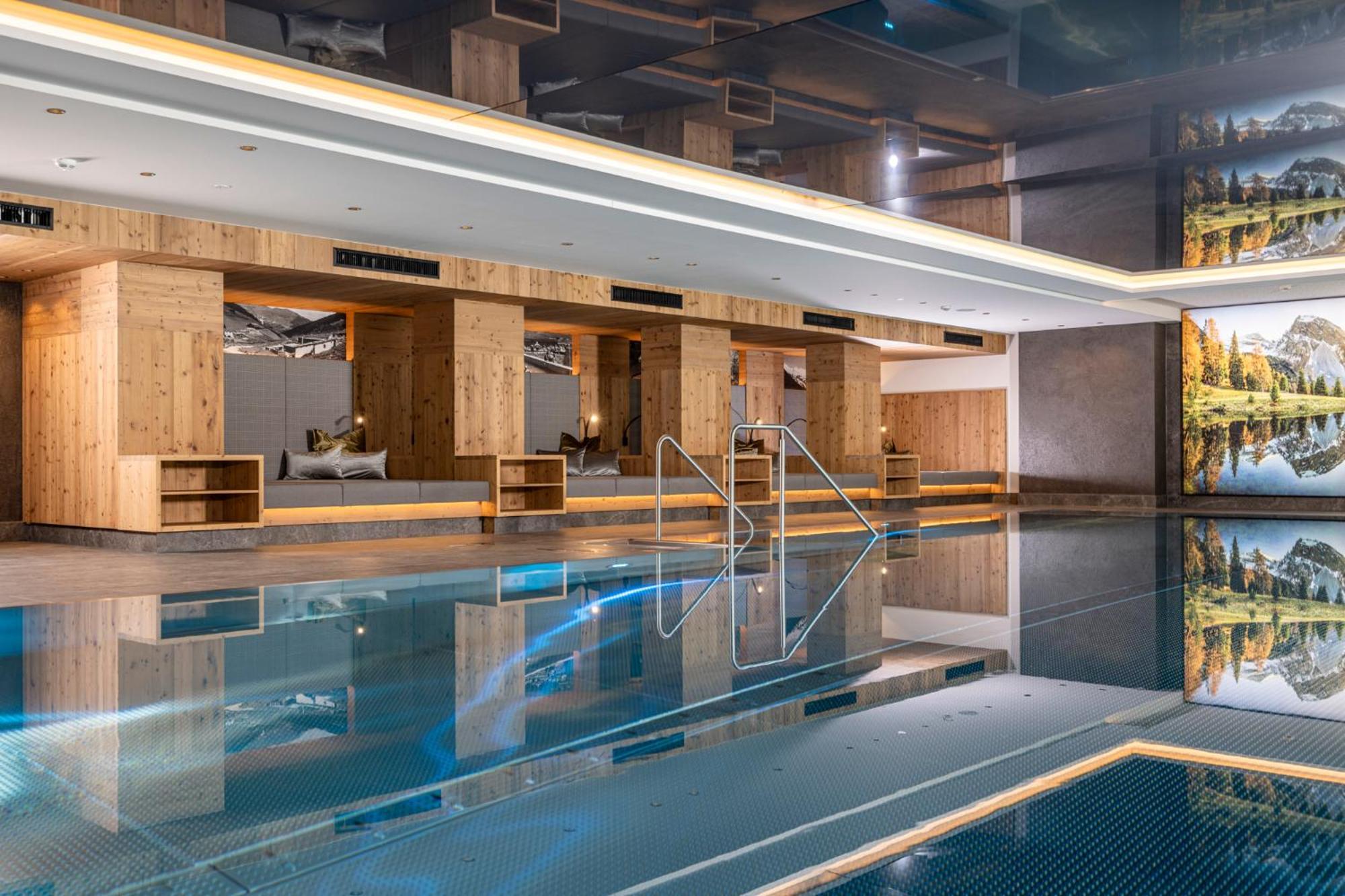 Thermal-Badhotel Kirchler Тукс Экстерьер фото