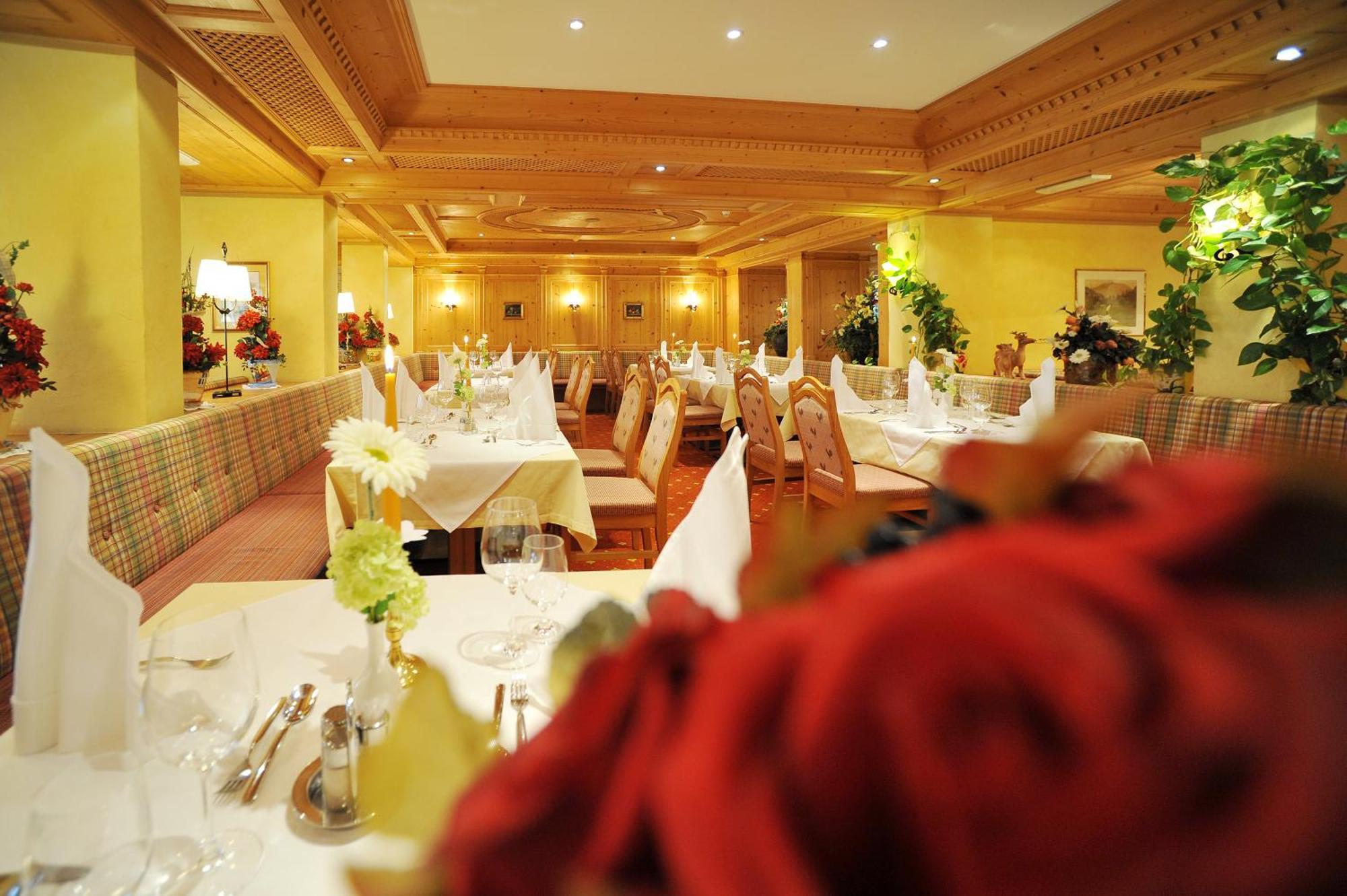 Thermal-Badhotel Kirchler Тукс Экстерьер фото