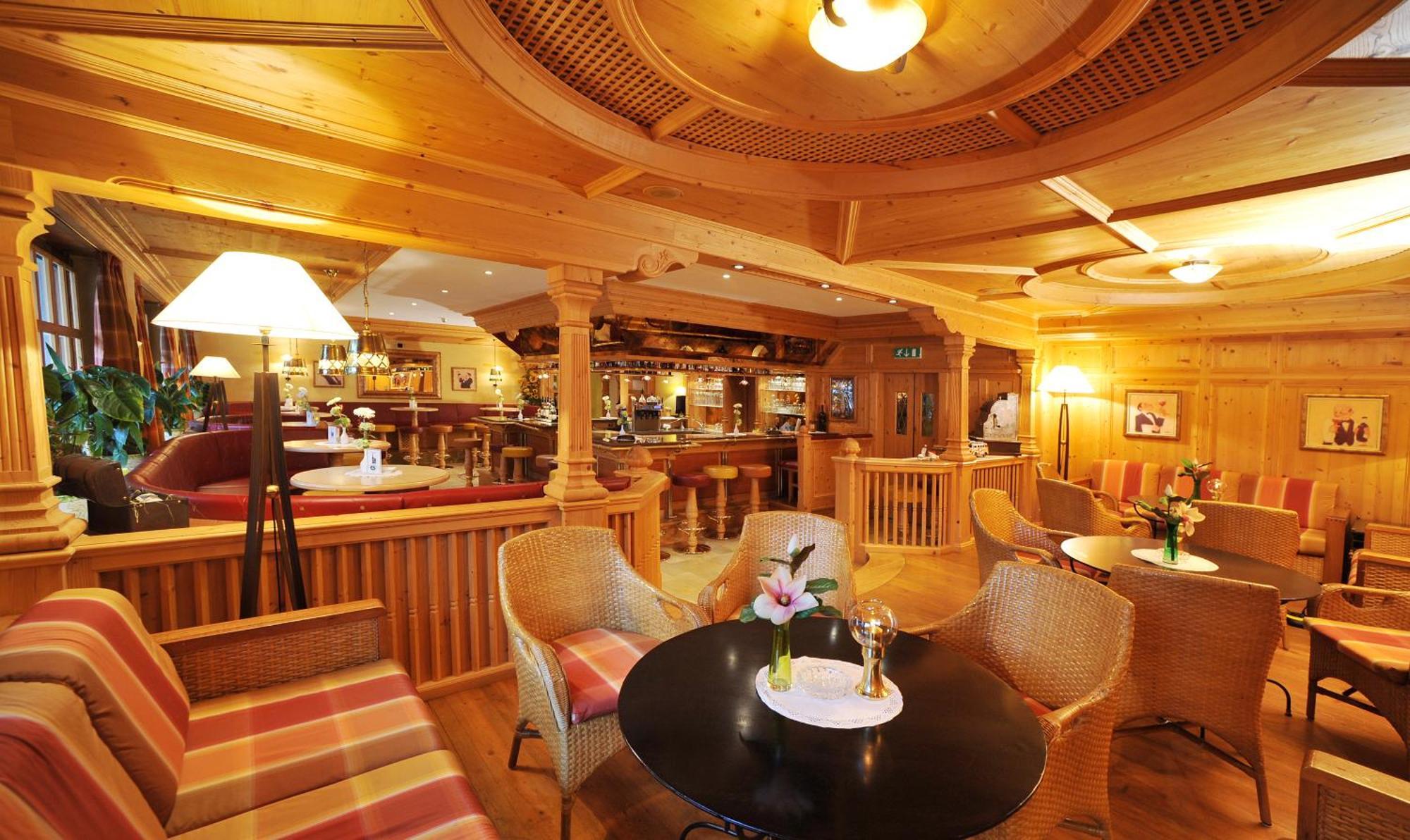 Thermal-Badhotel Kirchler Тукс Экстерьер фото